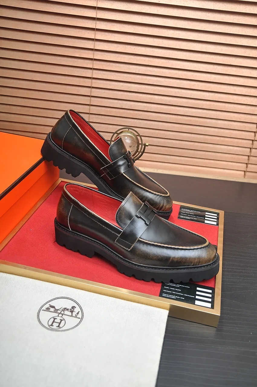Men's Men's Shoes💰560💶[[HERMES]] (High-end Niuli) New 🍀 HERMES - top version of Ferragamo's classic casual leather shoes! Made of imported original cowhide, the inner top layer is comfortable cowhide lining! Original wear-resistant rubber outsole! High quality products! Code number 38-45 (45 customized)